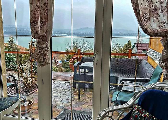 Villa Borostyan