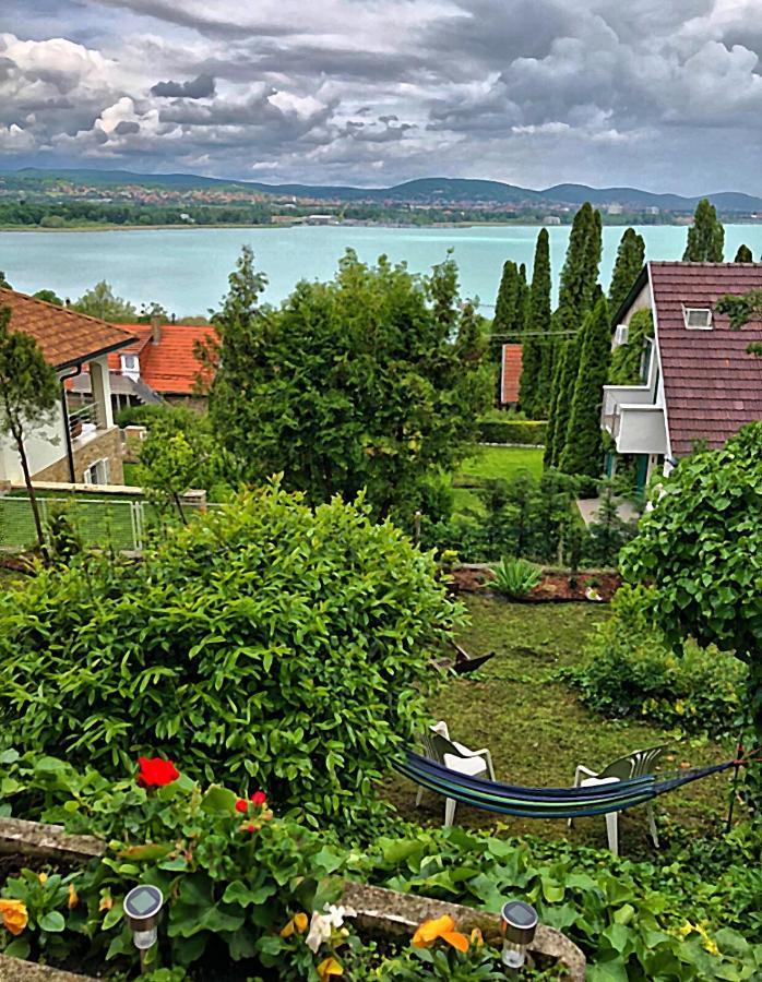 Bed and breakfast Borostyán