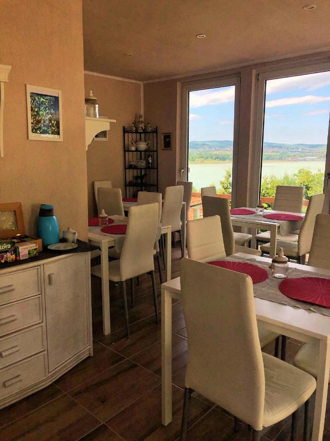 Borostyan Couette-café Tihany